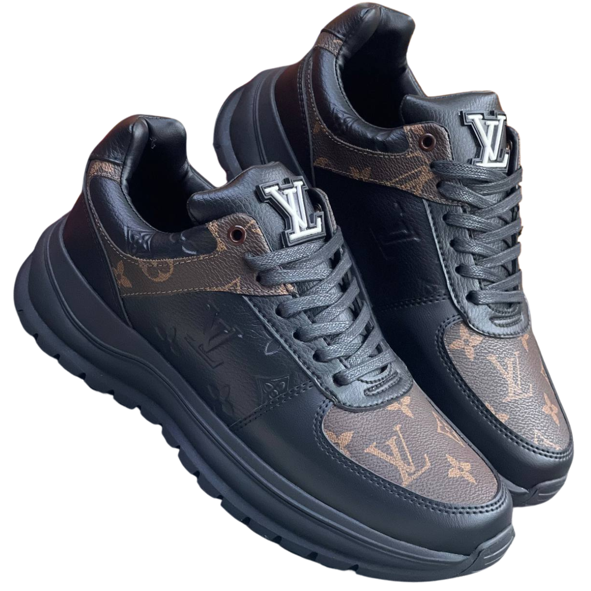 LOUIS VUITTON ZAPATOS HOMBRE SNEAKERS: Elegancia y Estilo Exclusivo para el Hombre Moderno. Si estás buscando LOUIS VUITTON ZAPATOS HOMBRE SNEAKERS que combinen estilo, calidad y lujo, llegaste al lugar correcto. En Onlineshoppingcenterg ofrecemos una selección de las mejores zapatillas y sneakers de Louis Vuitton para hombres, ideales para quienes buscan destacar en cada paso. Descubre cómo estos exclusivos zapatos pueden elevar tu estilo y conoce los distintos modelos y colores disponibles.  Estilo y Distinción en LOUIS VUITTON ZAPATOS HOMBRE SNEAKERS Los LOUIS VUITTON ZAPATOS HOMBRE SNEAKERS están diseñados para brindar la máxima comodidad y un diseño único. Louis Vuitton es sinónimo de lujo, y sus sneakers para hombre destacan tanto por su calidad de fabricación como por su apariencia exclusiva. Estos zapatos son ideales para cualquier ocasión, desde eventos casuales hasta momentos en los que deseas impresionar con un toque de elegancia.  Materiales de Alta Calidad: Fabricados con cuero de primera y detalles meticulosos que aseguran la durabilidad y el estilo. Variedad de Colores y Diseños: Modelos en colores clásicos como las zapatillas Louis Vuitton hombre negras o llamativos tonos como el azul y verde. Comodidad para el Uso Diario: Cada par de sneakers Louis Vuitton está diseñado pensando en la comodidad para que puedas usarlos por largas horas sin molestias. Comparación de Zapatillas Louis Vuitton: Modelos para Cada Estilo Louis Vuitton ofrece una gran variedad de modelos que se adaptan a diferentes estilos. Entre los más buscados se encuentran:  Louis Vuitton Trainer Negras: Clásicas y elegantes, combinan fácilmente con cualquier outfit. Zapatillas Louis Vuitton Hombre Azules: Ideales para quienes buscan un toque de color en sus looks. Louis Vuitton Zapatillas Verdes: Perfectas para un estilo original y único. Precios de los ZAPATOS LOUIS VUITTON para Hombre Sabemos que el precio es un factor importante, y en Onlineshoppingcenterg te ofrecemos LOUIS VUITTON ZAPATOS HOMBRE SNEAKERS y otros modelos de Louis Vuitton a precios competitivos. También puedes encontrar diferentes modelos como las zapatillas Louis Vuitton baratas o las zapatillas Louis Vuitton hombre blancas.  Zapatos Louis Vuitton Hombre Precio: Ofrecemos una amplia gama de precios para adaptarnos a diferentes presupuestos. Zapatillas Louis Vuitton Hombre Precio en Colombia: Accede a estos sneakers exclusivos con envíos directos a Colombia. Zapatillas Louis Vuitton Baratas: Encuentra opciones de sneakers Louis Vuitton con precios competitivos sin comprometer la calidad.